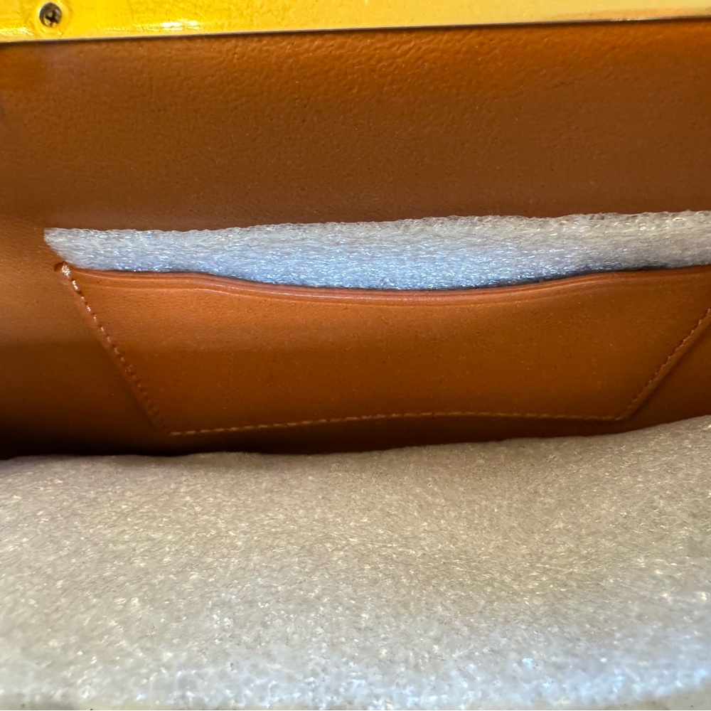 Coach Crystal Signature Jacquard Kisslock 16 Frame Bag - Picture 10 of 17